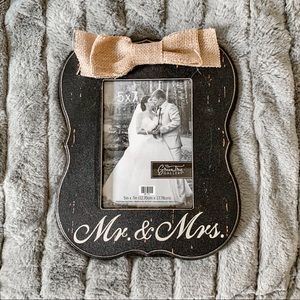 [LAST CHANCE] 5x7 Mr. & Mrs. Frame